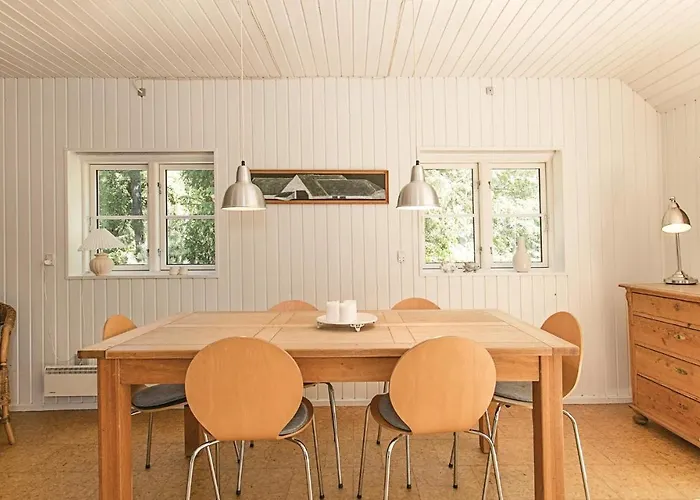 Finkereden Casa de Férias Neksø